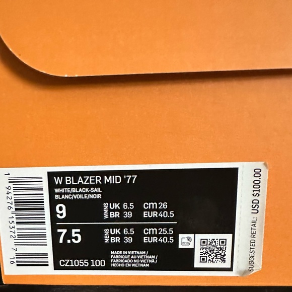 Like NEW‼️Nike Blazer Mid '77 - Picture 2 of 5